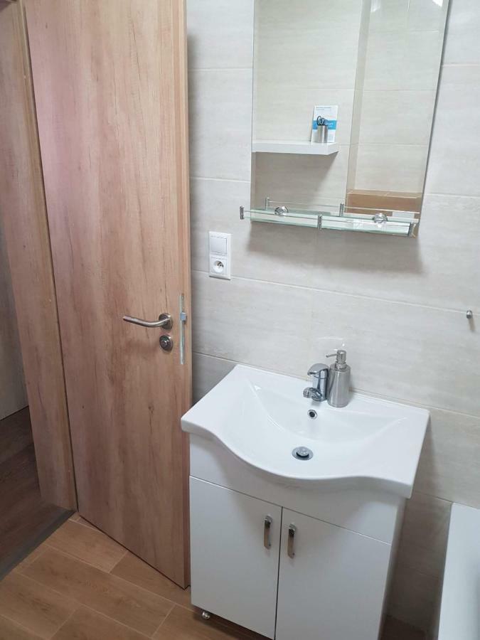 Vip Apartmany Zabnik Приевица Екстериор снимка
